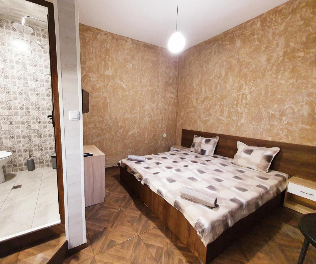 Studio Tea Apartment Sliven Luaran gambar